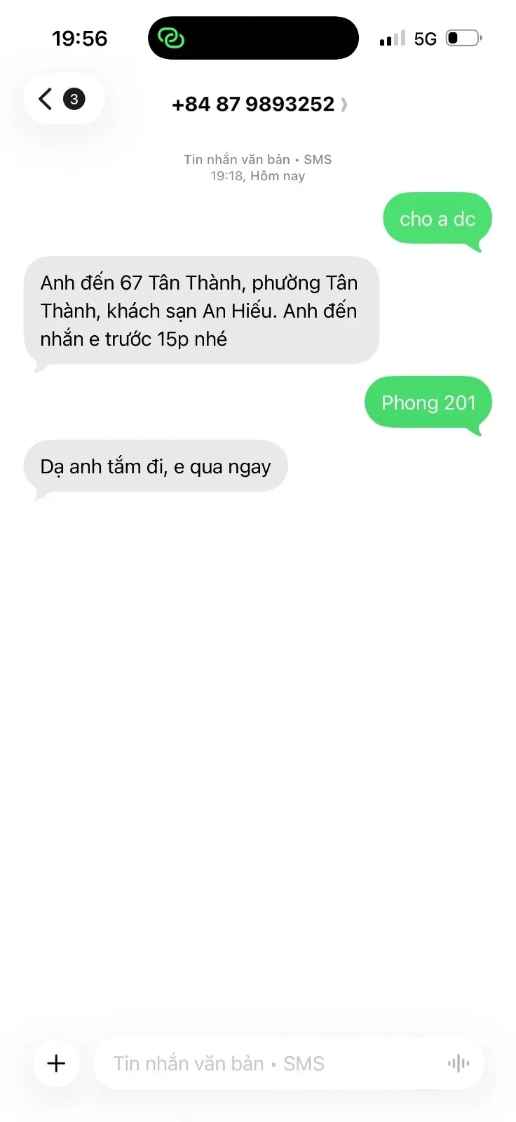 Ảnh checker Gấu chụp khi gặp ANH THƯ LIMITIT ĐẲNG CẤP GÁI XINH DÂM SỐ 1 (ảnh 3/4)