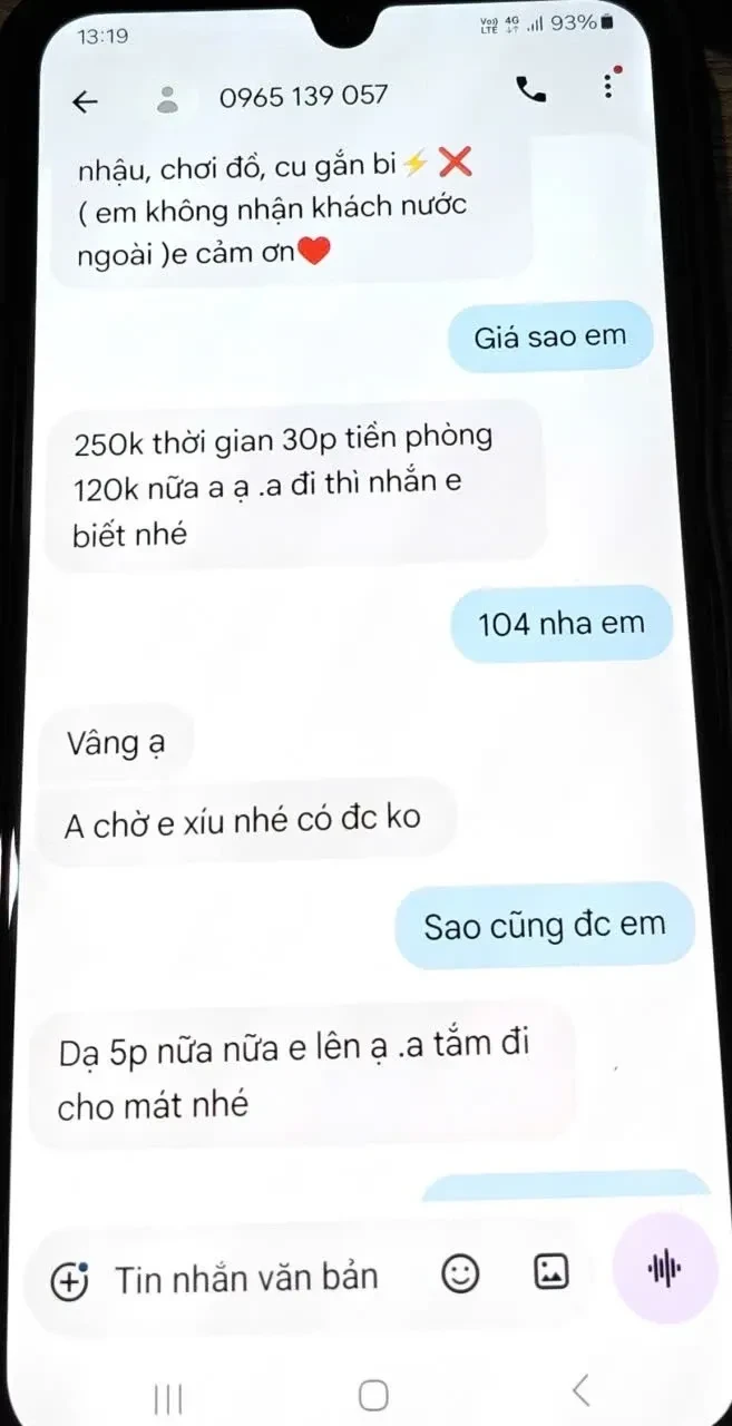 Ảnh checker huynhtuan235 chụp khi gặp Thùy Linh 💋Gái Ngoan Hàng Ngon Ăn Đức Tầm Giá Chiều Chuộn Nhiệt Tình Hơn Ny Yêu (ảnh 3/4)