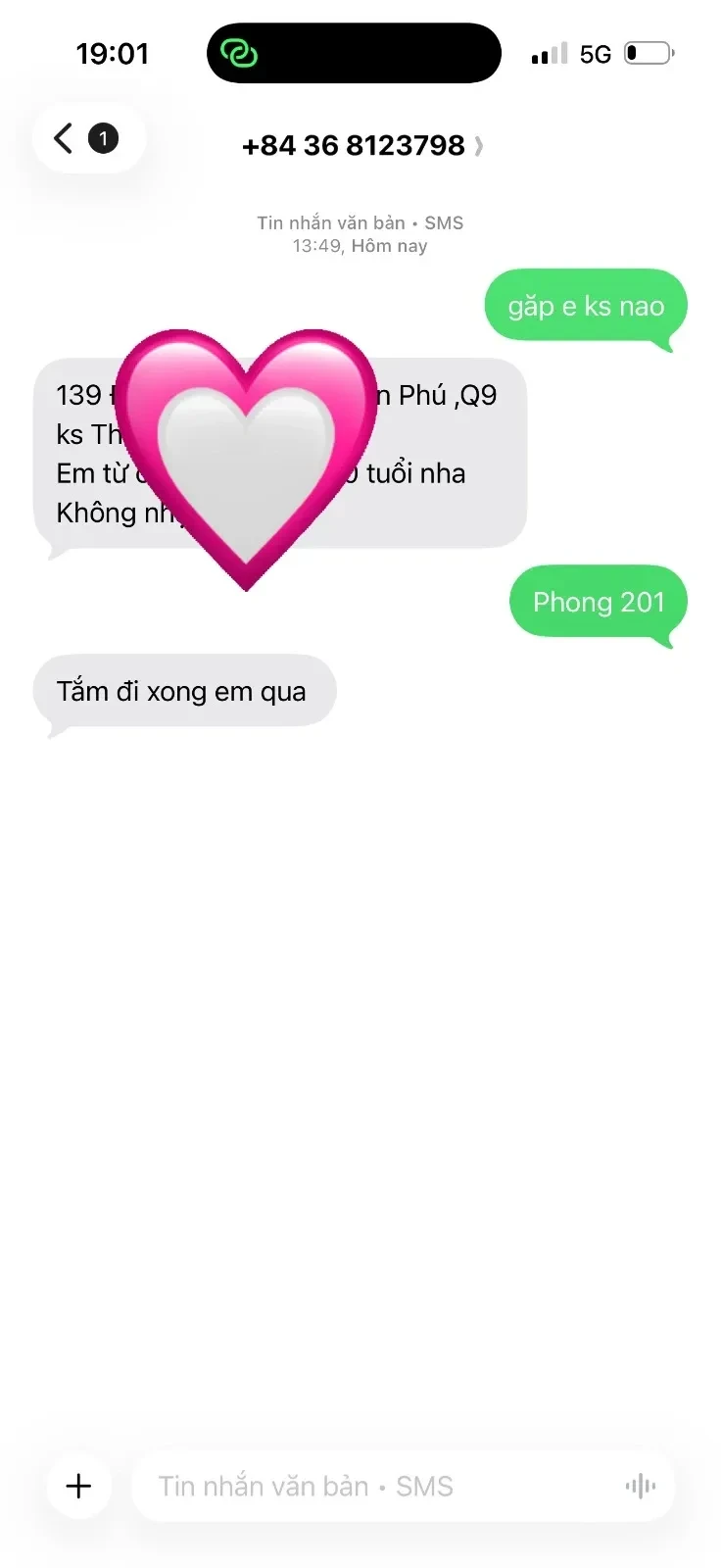Ảnh checker Minh Hoà chụp khi gặp BÉ HUYỀN XINH XẮN THÂN THIỆN TÌNH CẢM  (ảnh 2/5)