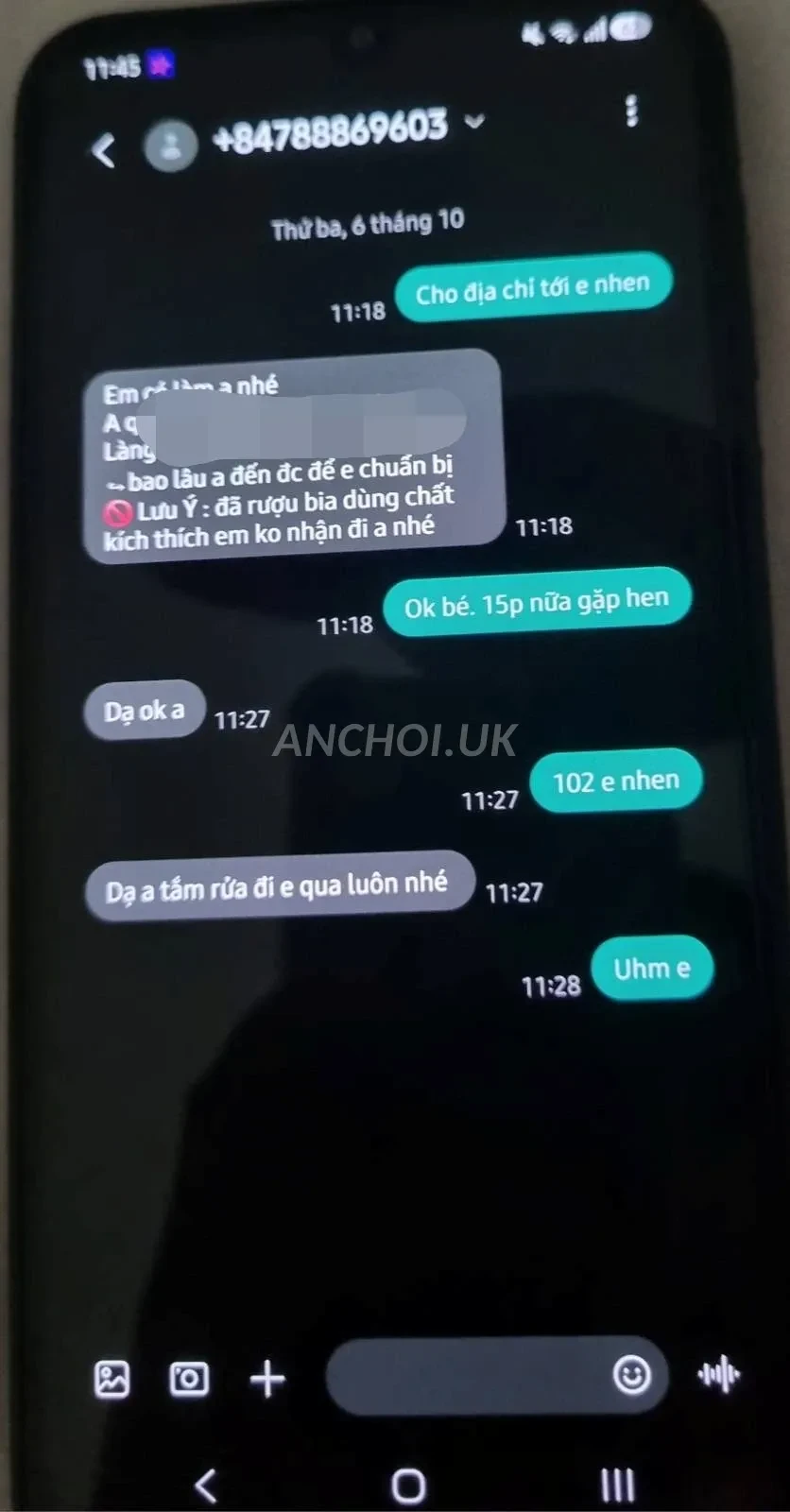 Ảnh checker Bạch Hổ chụp khi gặp VY VY - KỸ NĂNG LÀM TÌNH SIÊU ĐẲNG (ảnh 3/4)
