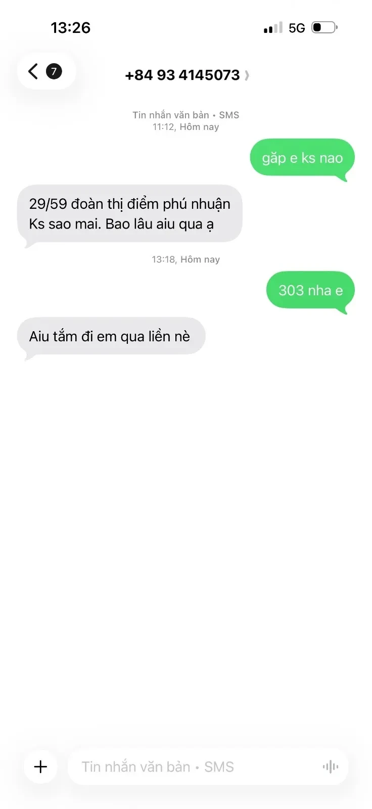 Ảnh checker Văn Thăn chụp khi gặp LINH VY CHUẨN GÁI NGON HÀNG ĐẸP HIẾM CÓ (ảnh 4/4)