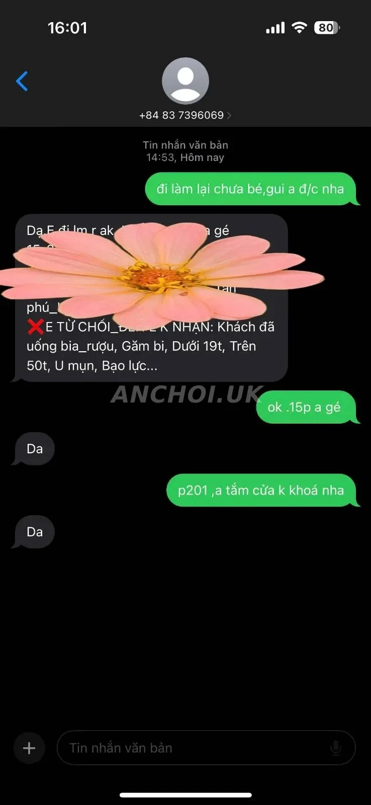 Ảnh checker Hà Quân Bảo chụp khi gặp Nami - Em gái Loli Dễ Thương Mông To (ảnh 2/4)