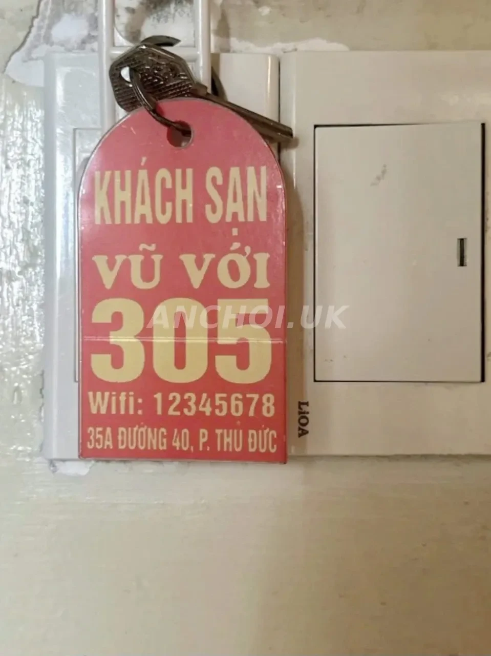 Ảnh checker Hiếu thứ 3 chụp khi gặp MUỘI MUỘI - SIÊU PHẨM HOTGIRL MẶT CỰC XINH VÚ TO LẦN ĐẦU VÀO NGHỀ  (ảnh 3/5)