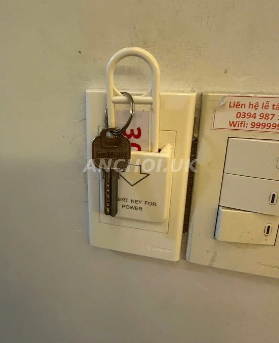 Ảnh checker maiphuongthuy chụp khi gặp   PÉ LAN U2k7 MAX LƯỚT PREMIUM (ảnh 3/3)