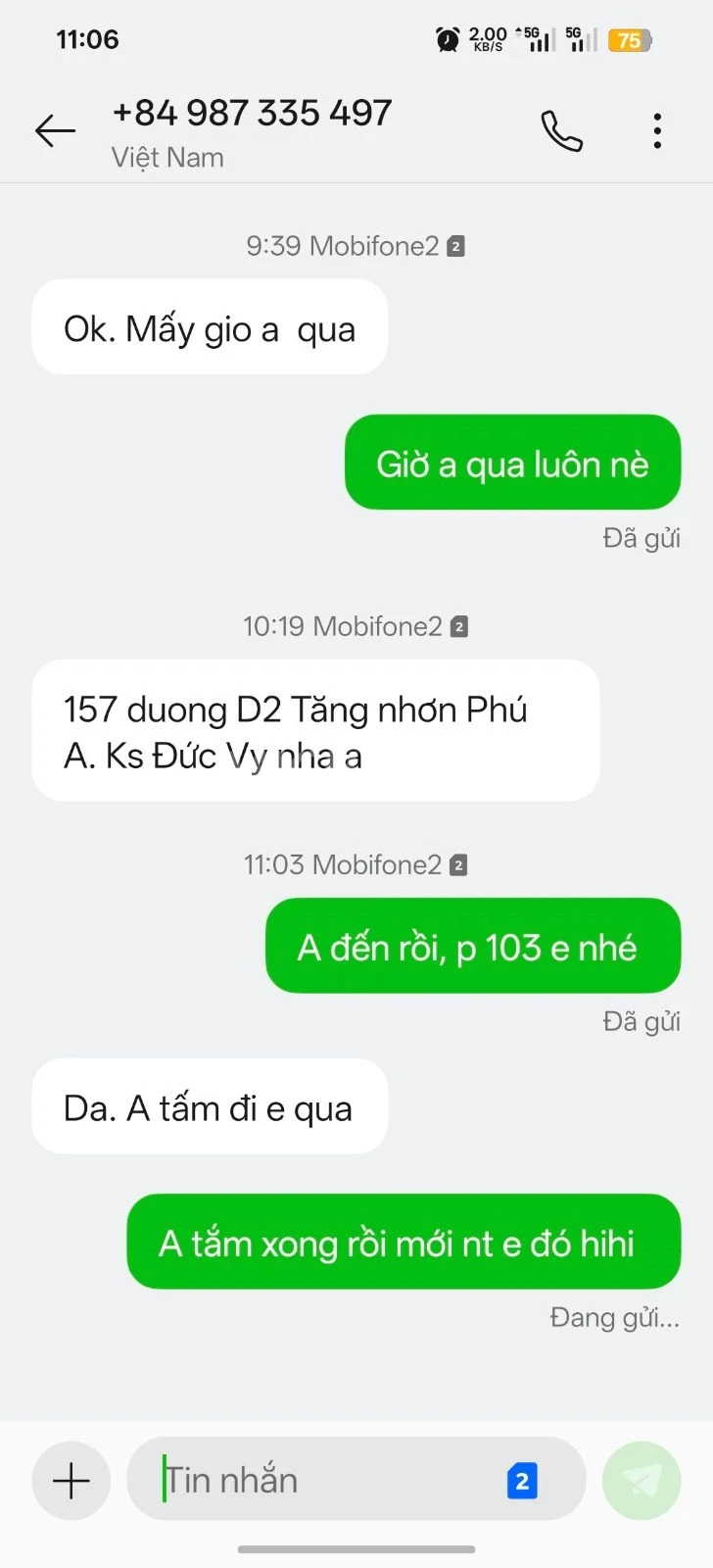 Ảnh checker Hutong chụp khi gặp HÀ PHƯƠNH EM GÁI DÂM TÌNH CẢM NHẸ NHÀN (ảnh 1/4)