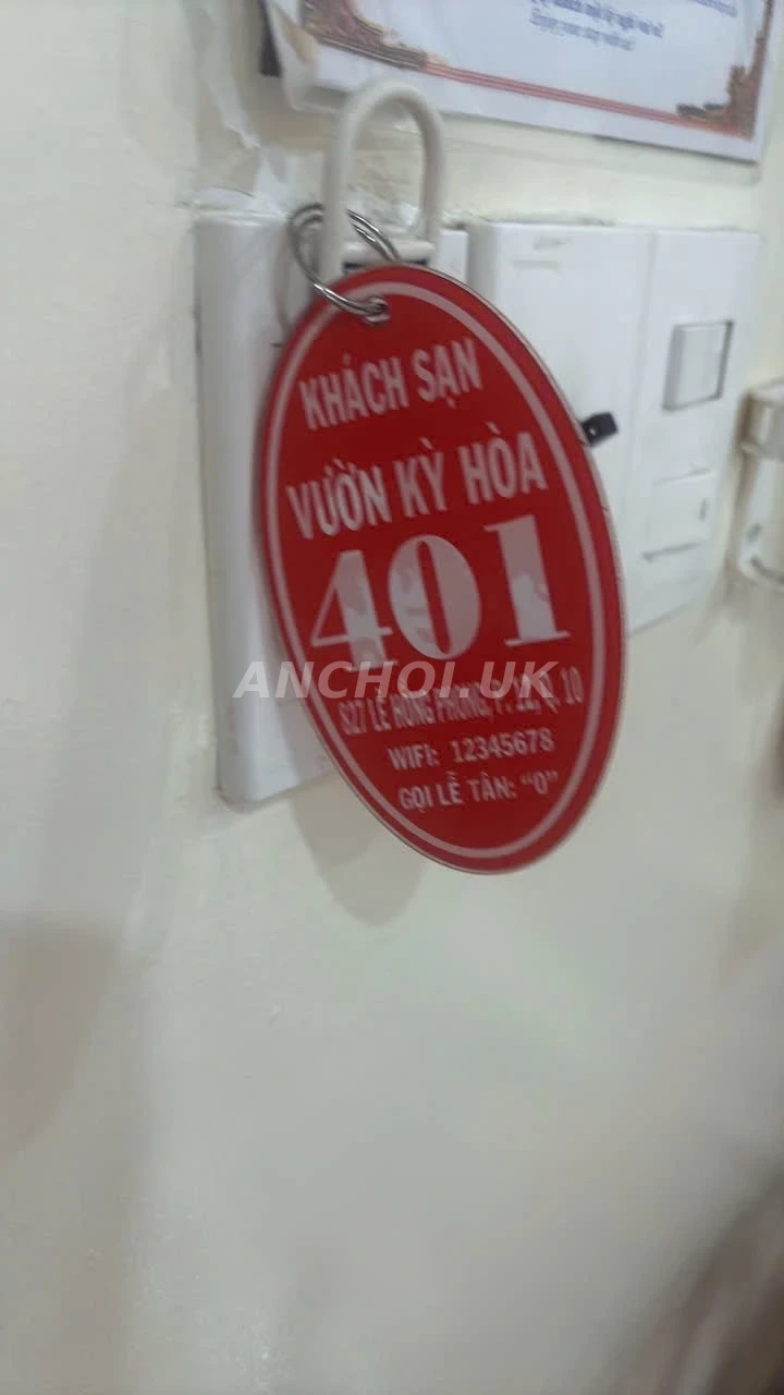 Ảnh checker HungLelLe chụp khi gặp HOT NGỌC TRINH DÁNG CAO DA TRẮNG ĐẸP, BÍM HỒNG ĐÊ MÊ (ảnh 1/5)